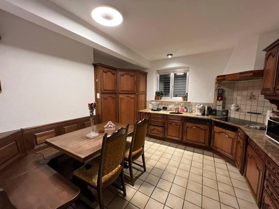 Chalet Maithili Lauterbrunnen -152-Year-Old Majestic Chalet エクステリア 写真
