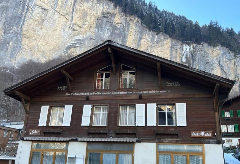 Chalet Maithili Lauterbrunnen -152-Year-Old Majestic Chalet エクステリア 写真