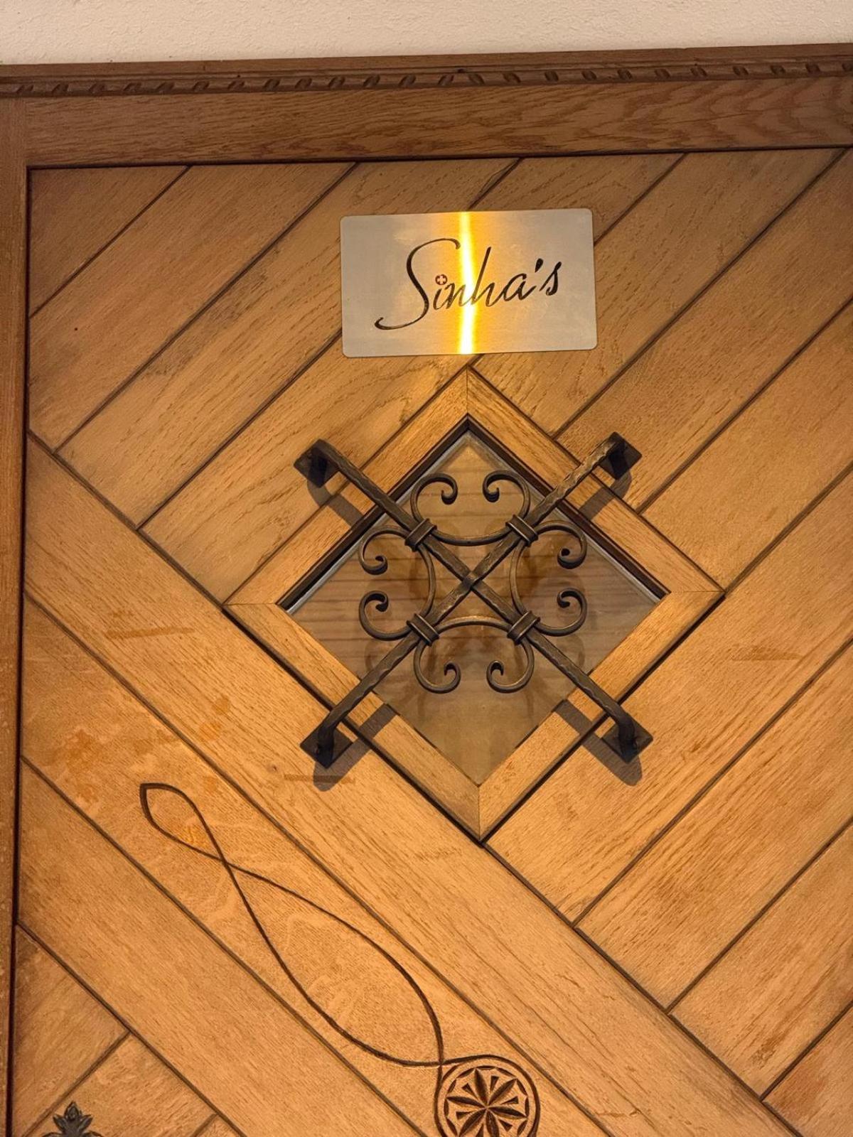 Chalet Maithili Lauterbrunnen -152-Year-Old Majestic Chalet エクステリア 写真